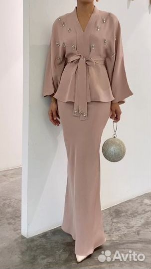 Женская одежда