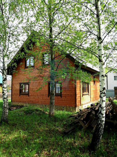 Дом 160 м² на участке 8 сот.