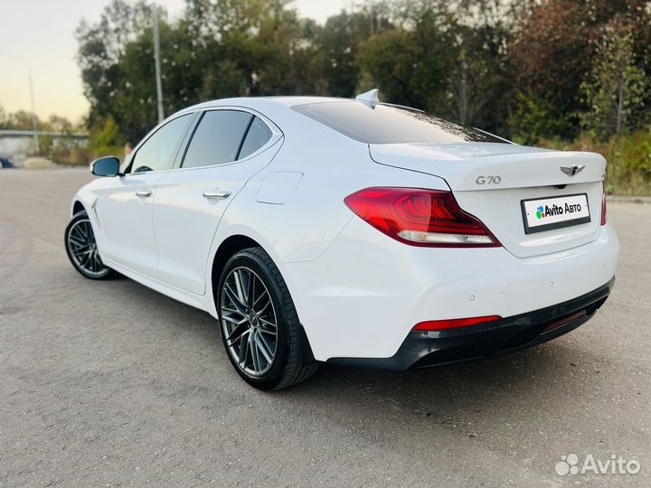 Genesis G70 2.0 AT, 2019, 94 144 км