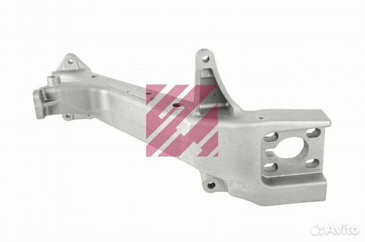 Кронштейн угла бампера правый рено