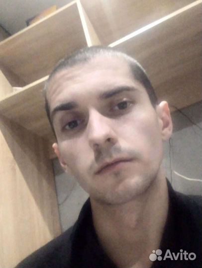 Продовец.Официант,кладовщик,разнорабочий,кассир