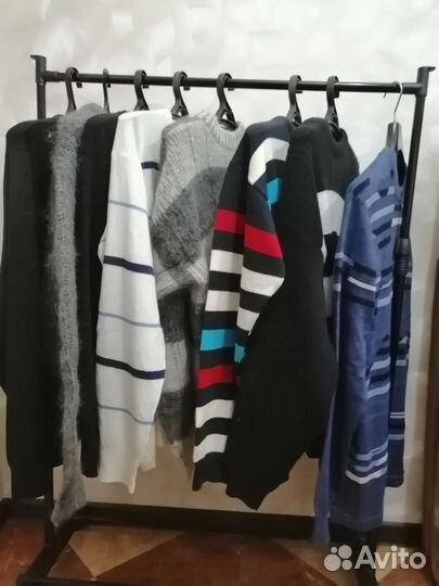 Свитера, джемпера