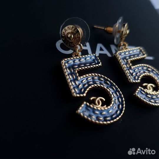 Серьги Chanel 5