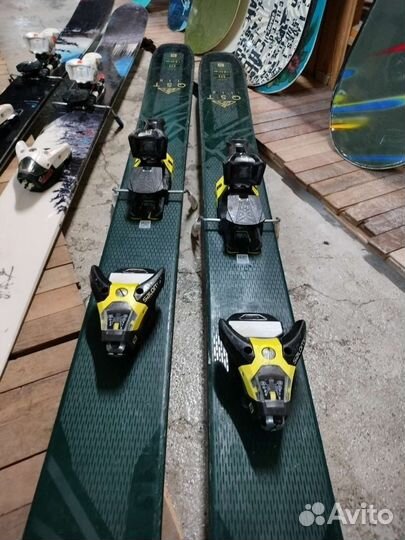 Горные лыжи для фрирайда salomon