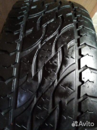 Bridgestone Dueler A/T 697 275/65 R17 115T