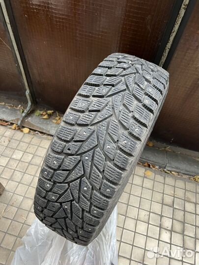 Dunlop SP Winter Ice 02 195/65 R15 95T