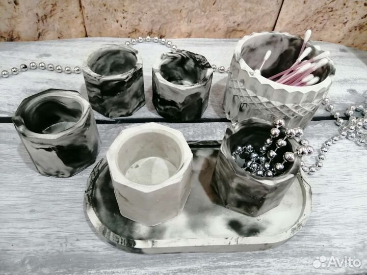 Изделия из гипса