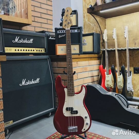 Бас гитара Fender Squier Affinity Red China 2000s