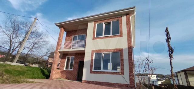 Дом 152 м² на участке 4 сот.