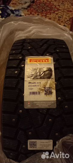 Pirelli Ice Zero 245/45 R19 102