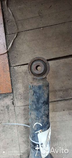 Амортизатор в сборе