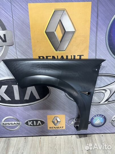 Крыло переднее Renault megane 2 Лев