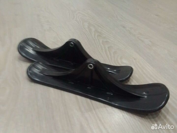 Самокат детский двухколесный бу розово-белый