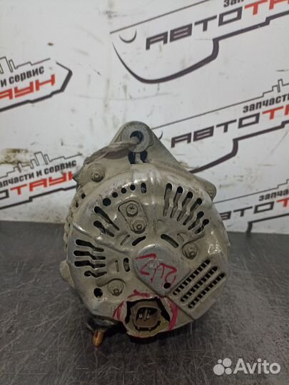 Генератор toyota 1UZ-FE. celsior crown crown majesta soarer. UZS175 UZZ30 UZZ31 UZZ32 2706050230 ова