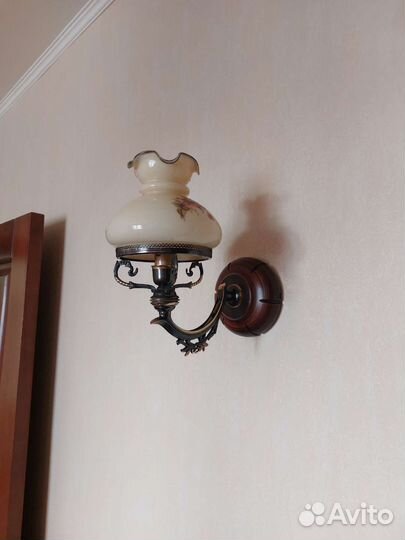 Люстра,светильник