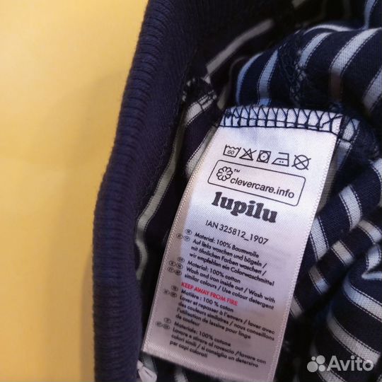 Новые шорты 74-80