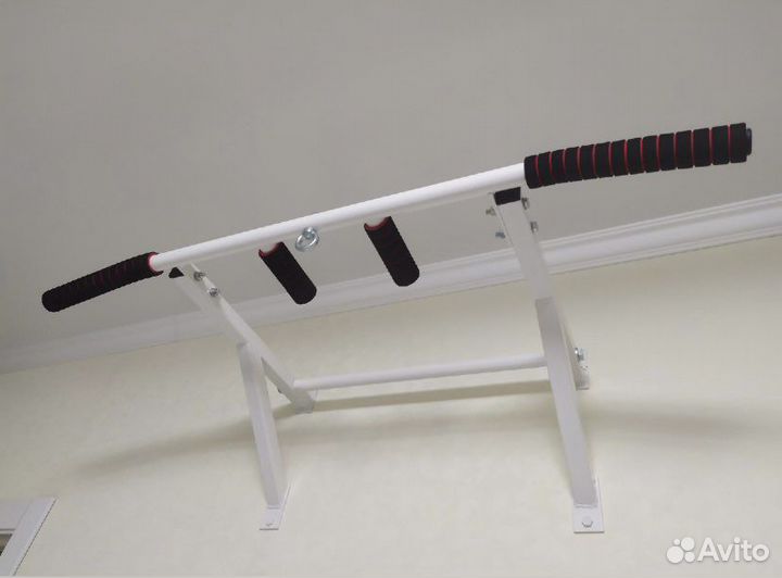 Турник настенный 3 хвата (белый)