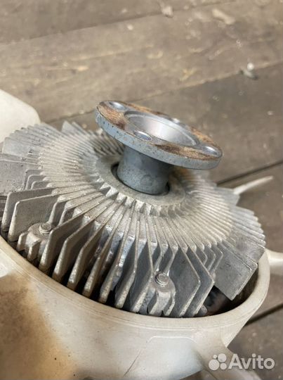 Крыльчатка с муфтой Тоyota LC Prado 150