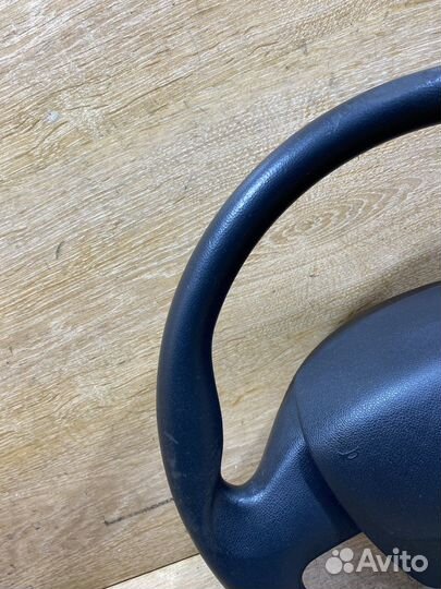 Руль пластиковый Renault Megane 3 Арт. 120484