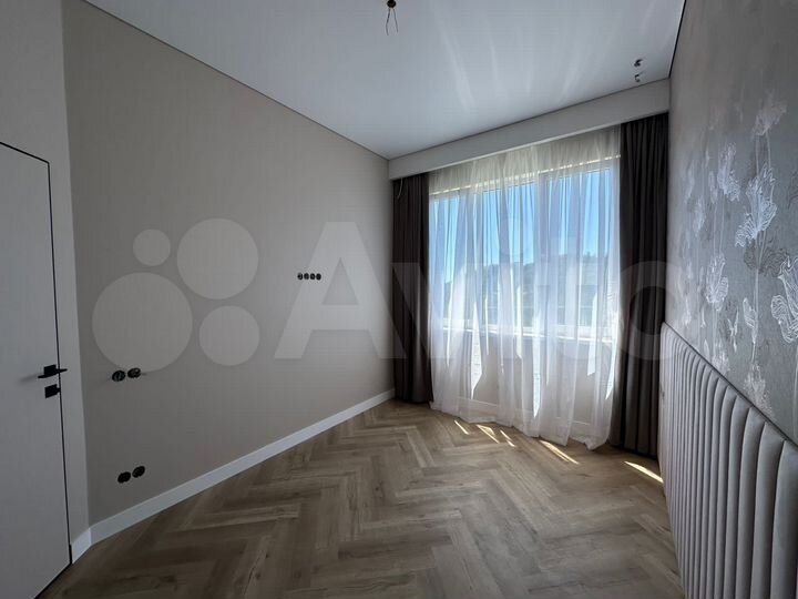 2-к. квартира, 48 м², 8/10 эт.