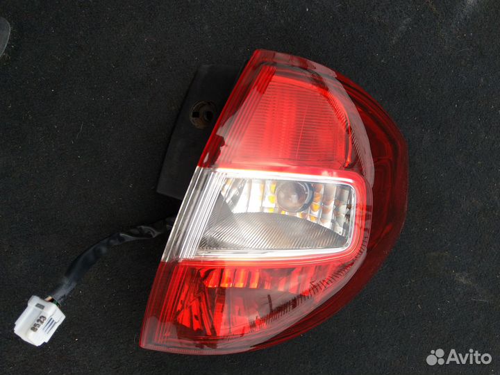 Фонарь задний правый в крыло рено колеос 1