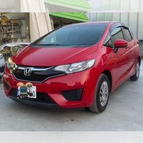 Honda Fit 1.3 CVT, 2015, 31 002 км, с пробегом, цена 990 000 руб.