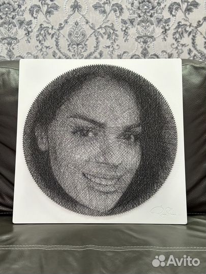 Картина из нитей