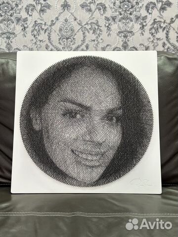 Картина из нитей