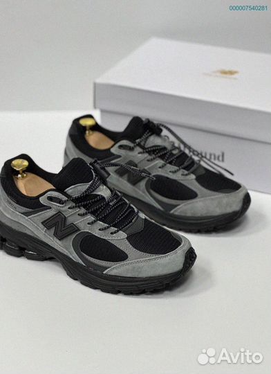 Элегантные кроссовки New Balance 2002R для мужчин