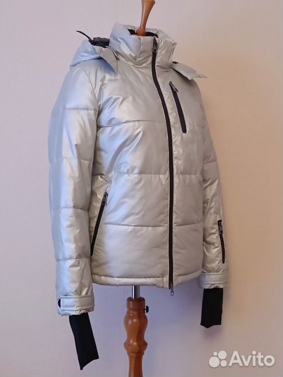 Зимняя куртка женская 46 размер (М)
