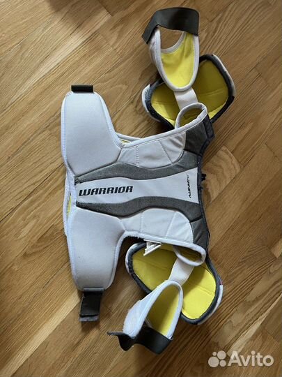 Нагрудник хоккейный детский