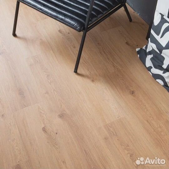 33999 Дуб Гранада Vinilam Glue Luxury LVT Ламинат