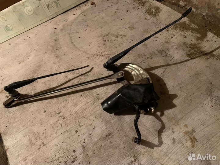 Моторчик дворников 2107