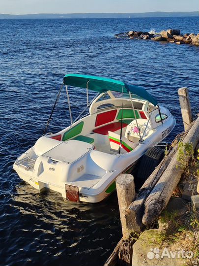 Прогулки на катере по Онежскому озеру, аренда