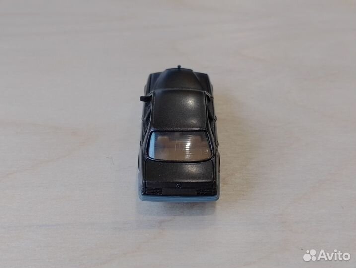 Mercedes Benz 500 SE (W126) 1979-1991