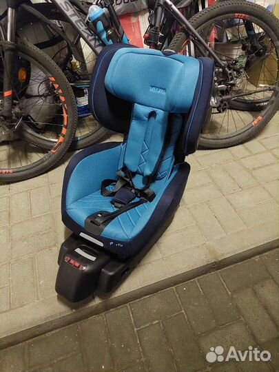 Детское автокресло Recaro Optiafix