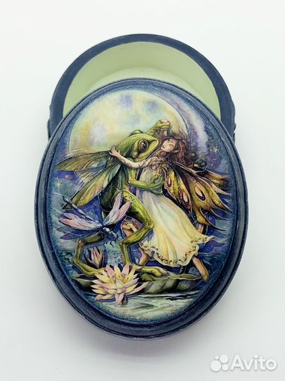 Шкатулка для украшений