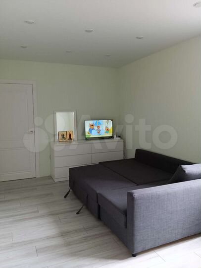 Доля в 3-к. квартире, 58,5 м², 1/10 эт.