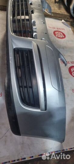 Бампер передний Volkswagen Jetta 5 2009