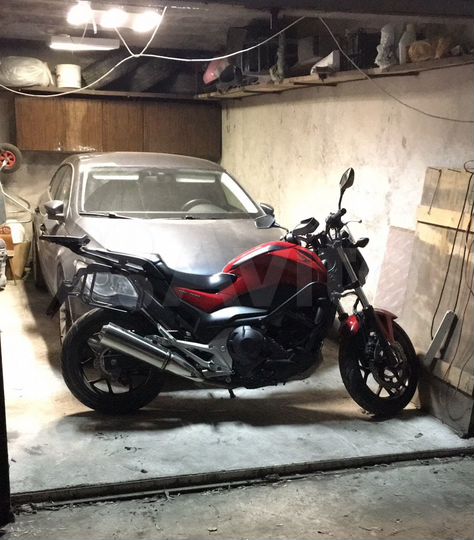 Машиноместо, 18 м²