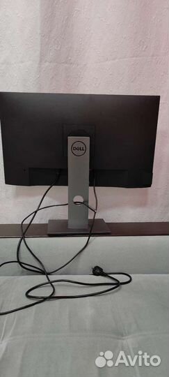 Монитор Dell P2719HC