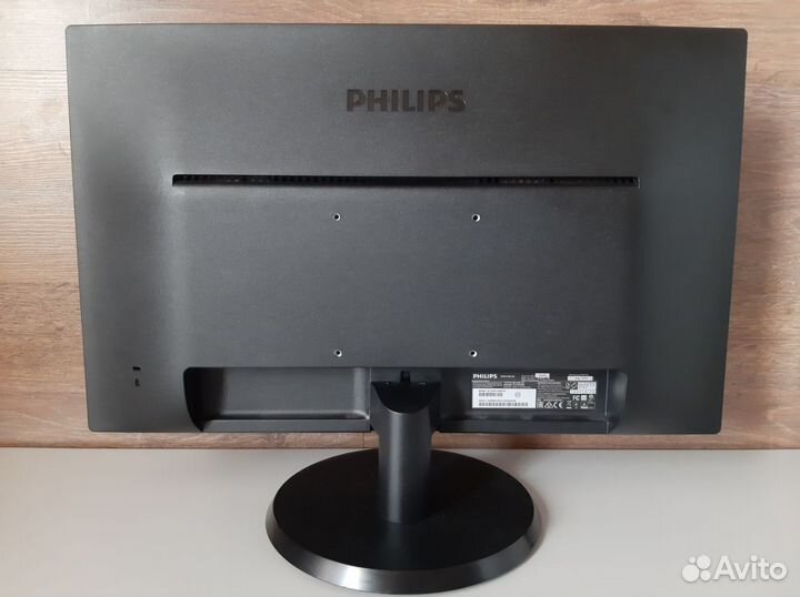 Монитор Philips 223V5L 21.5