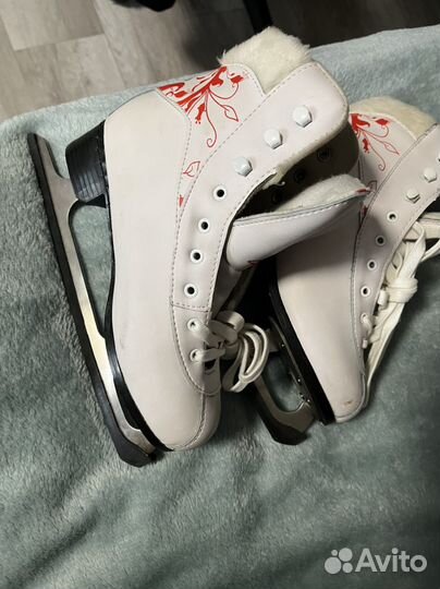Коньки 37-38