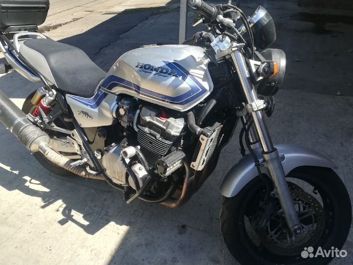 Honda CB 1300 SF
