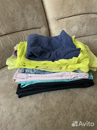 Одежда летняя пакетом S-M на 44 рус