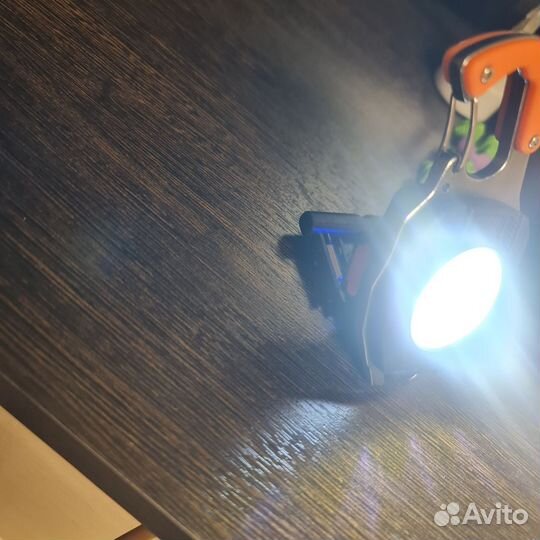 Фонарь мультитул