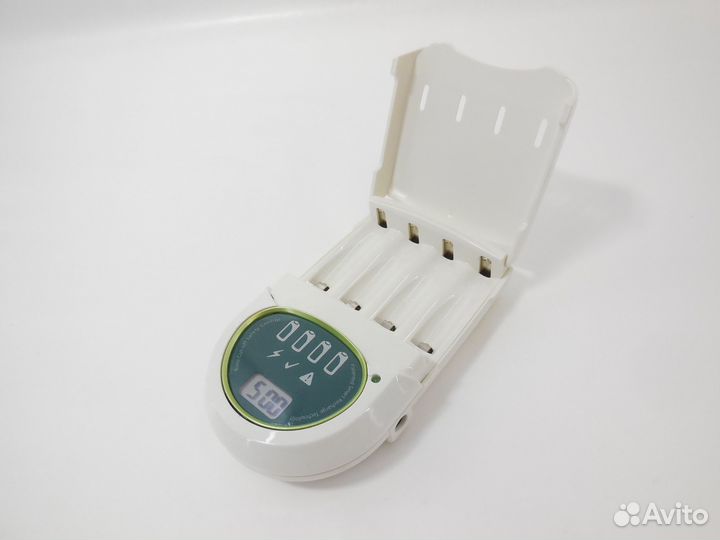 Зарядное устройство для аккумуляторов GP PowerBank