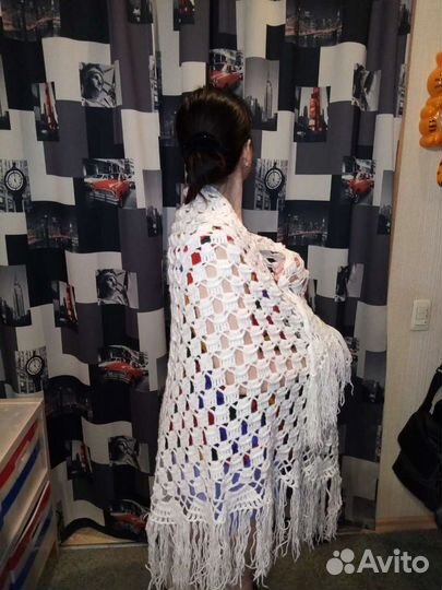 Шаль вязаная