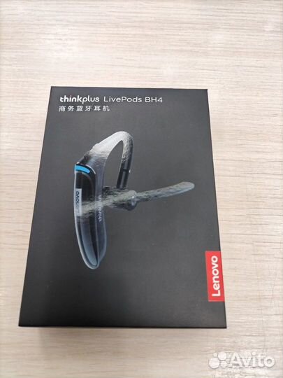 Bluetooth гарнитура Lenovo BH4