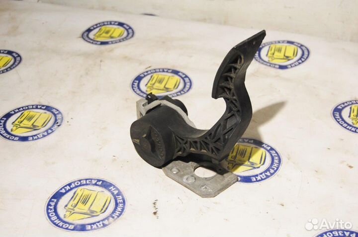 Педаль газа электрическая 20574535 volvo, FH